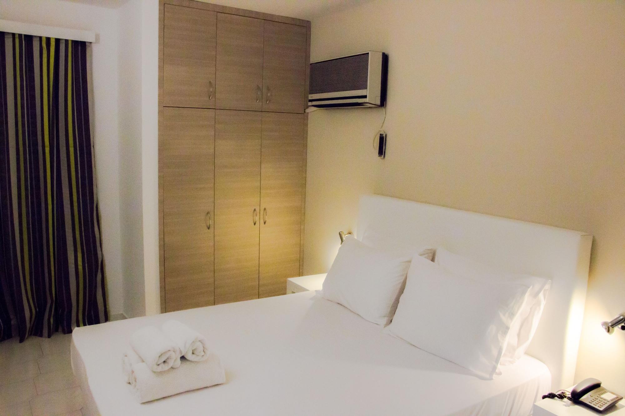 לרפטרה Galaxy Hotel מראה חיצוני תמונה