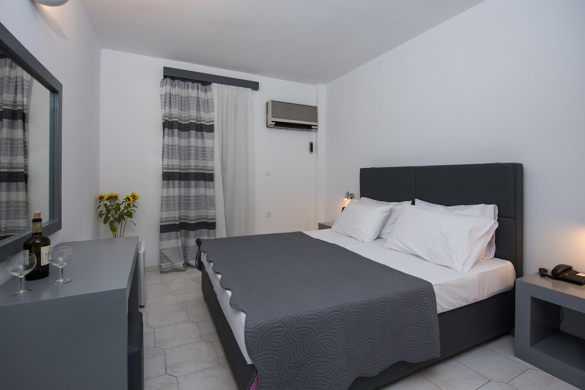 לרפטרה Galaxy Hotel מראה חיצוני תמונה