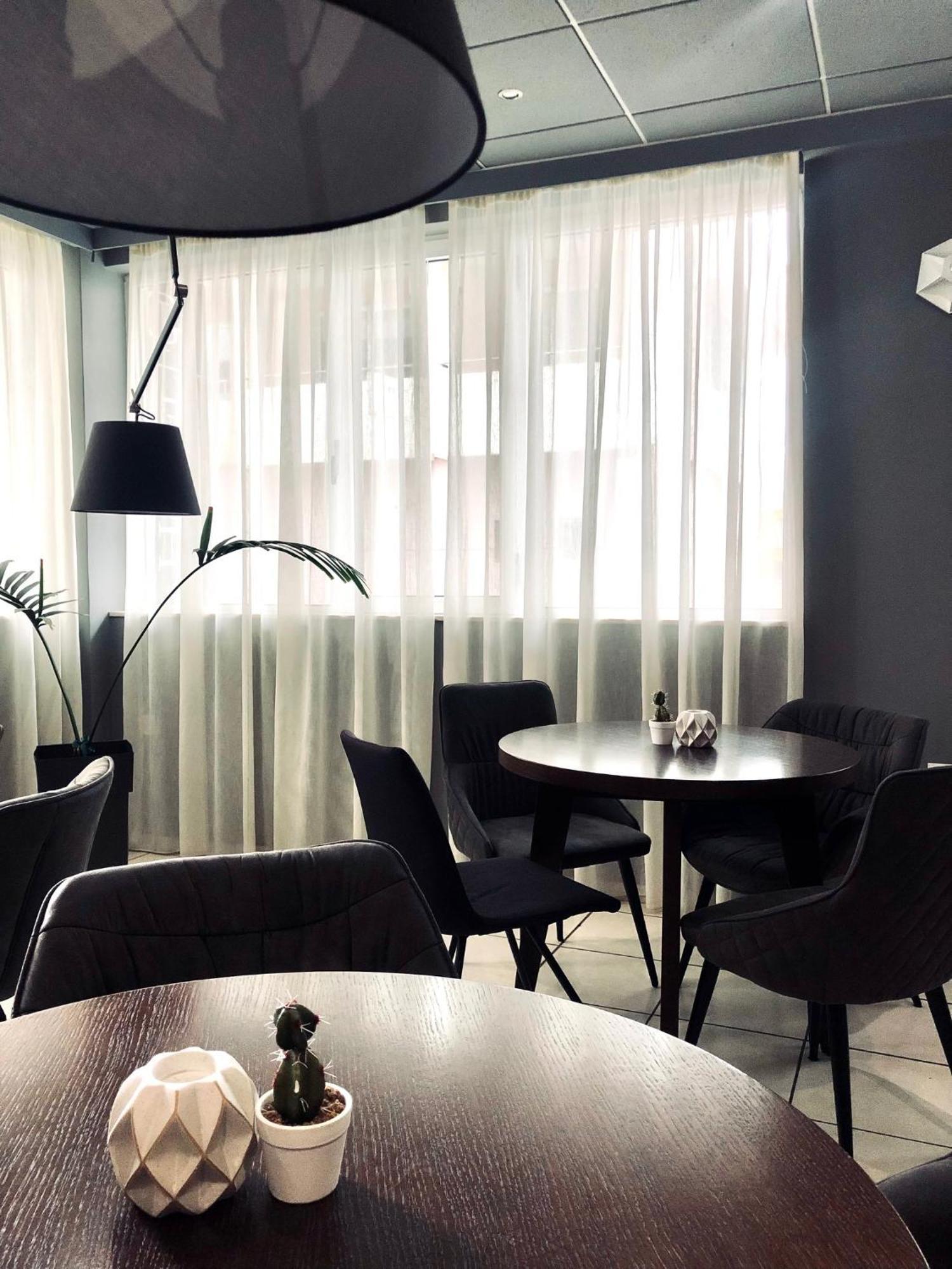 לרפטרה Galaxy Hotel מראה חיצוני תמונה