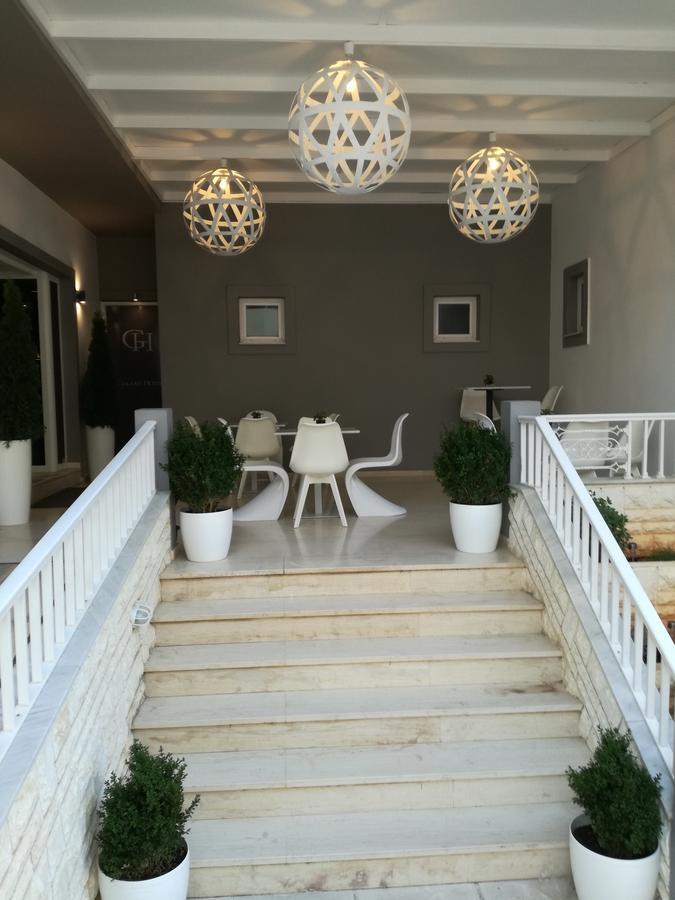 לרפטרה Galaxy Hotel מראה חיצוני תמונה