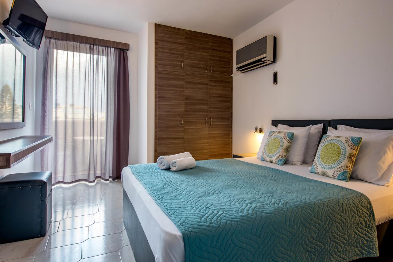 לרפטרה Galaxy Hotel מראה חיצוני תמונה