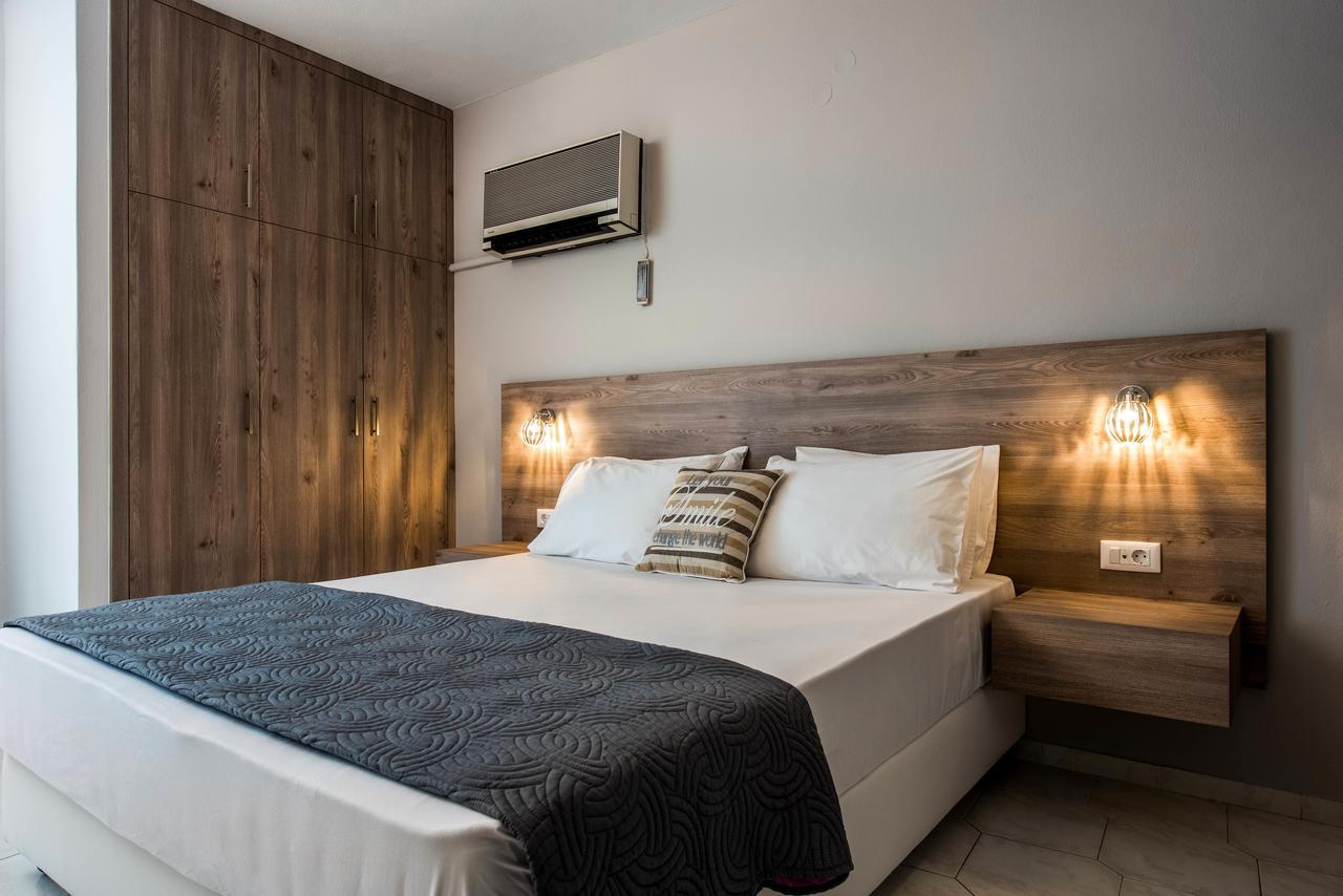 לרפטרה Galaxy Hotel מראה חיצוני תמונה